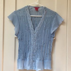 Lightweight  top -  beautiful lace detail